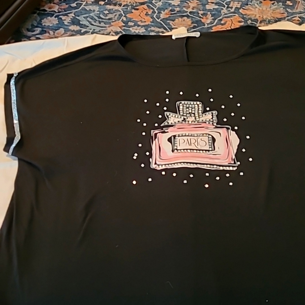 Retrology Cap-Sleeve Rhinestone T-shirt